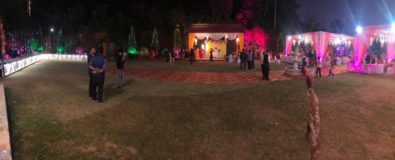 Nakshatra Resort Kunihar Esterno foto