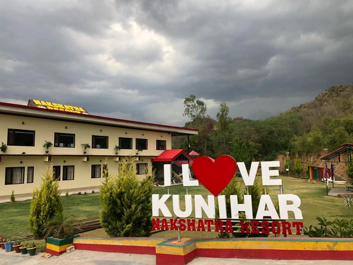 Nakshatra Resort Kunihar Esterno foto