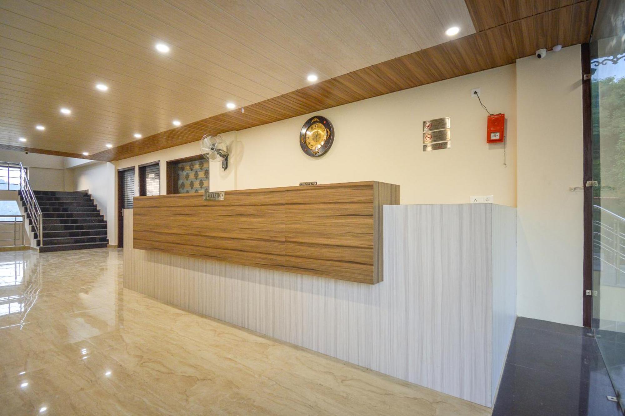 Nakshatra Resort Kunihar Esterno foto