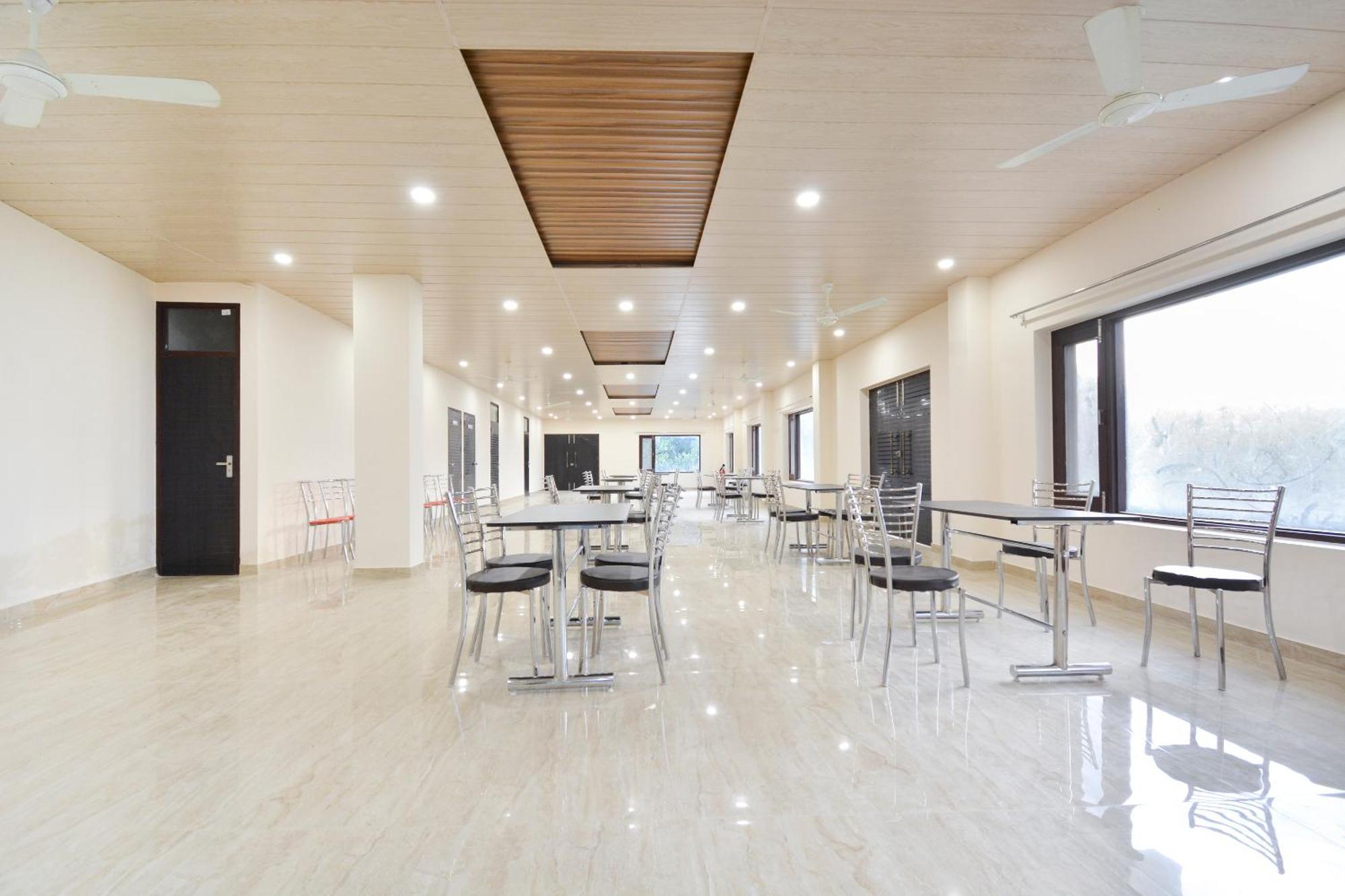 Nakshatra Resort Kunihar Esterno foto