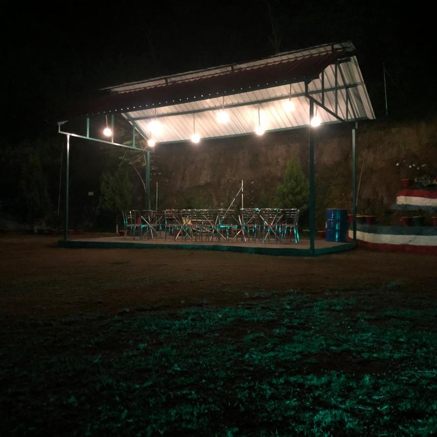 Nakshatra Resort Kunihar Esterno foto