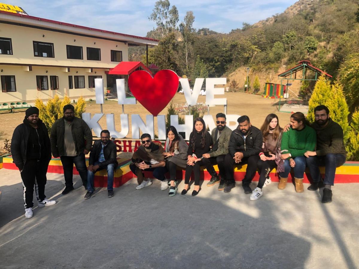 Nakshatra Resort Kunihar Esterno foto